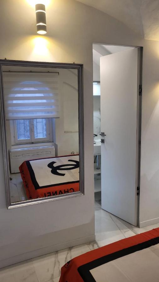 The White Colisseum Apartamento *